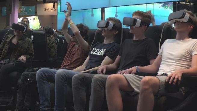 go to Gamescom-Fazit: Spielebranche im VR-Fieber